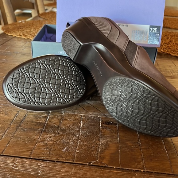 Aravon kitt twin gore shoes - Picture 4 of 6